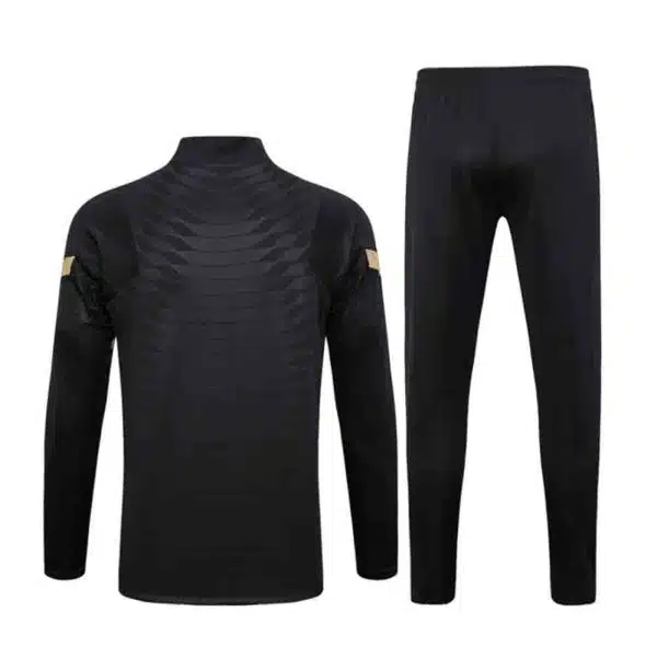 chandal barcelona 2024 negro de espaldas barato