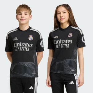 Equipación de portero Real Madrid 2027 negra para niño. Conjunto oficial completo (camiseta, pantalón, medias) para jóvenes guardametas.