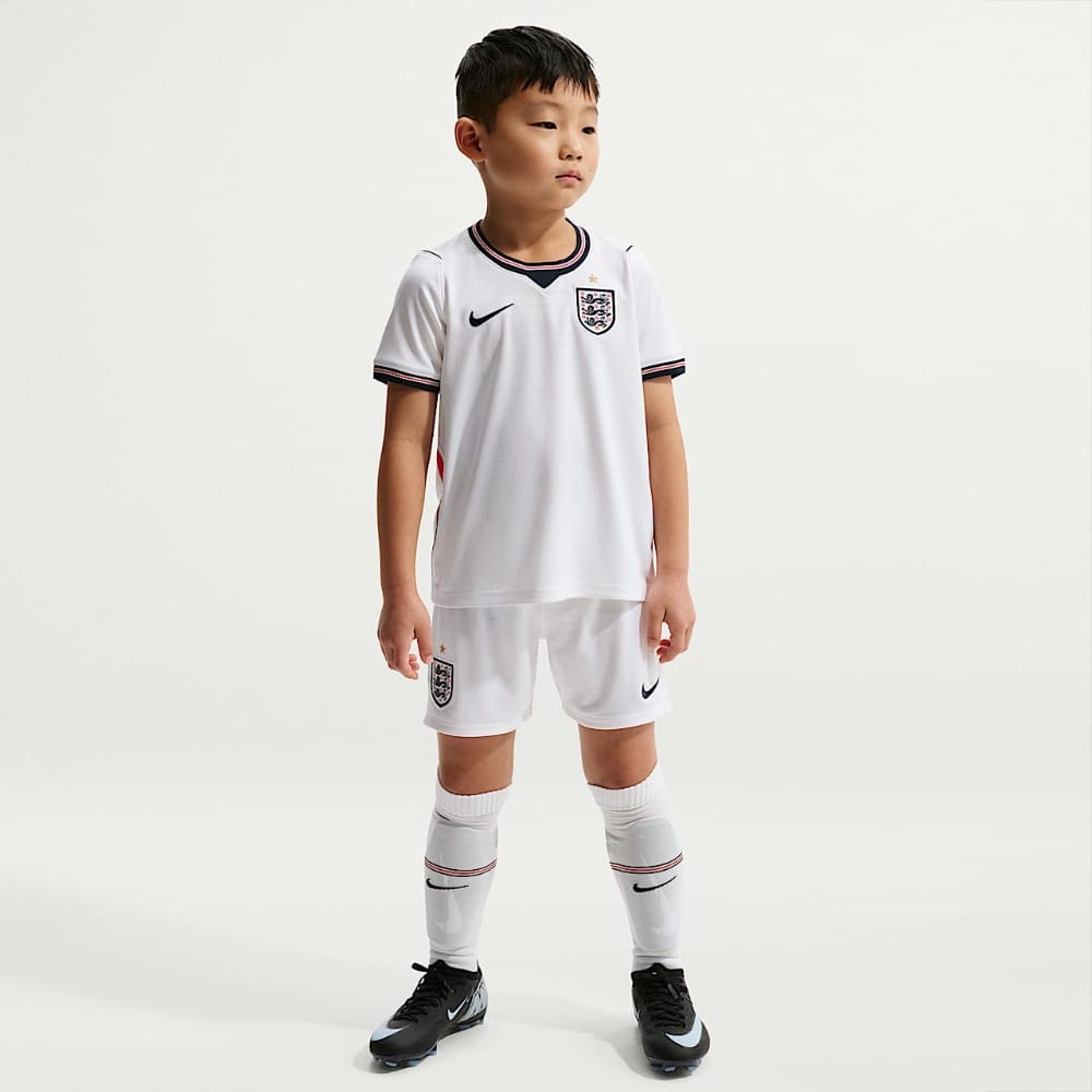 Equipación Niño Inglaterra 2026 1 Equipación Niño Inglaterra 2026