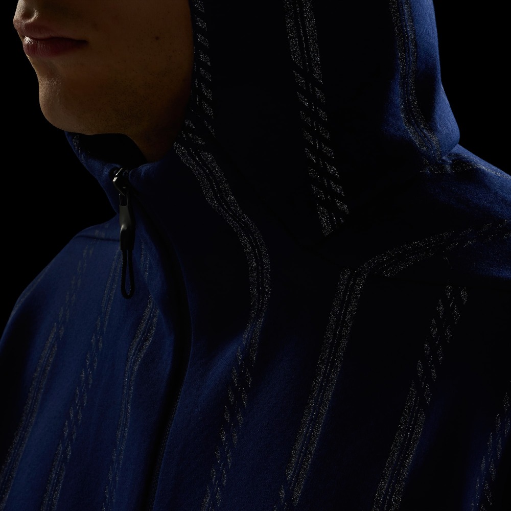 SUDADERA ESPAÑA 2026 ADIDAS Z.N.E. 7 Sudadera oficial de fútbol España 2026 Adidas Z.N.E. para adulto. Comodidad y estilo antes del partido.