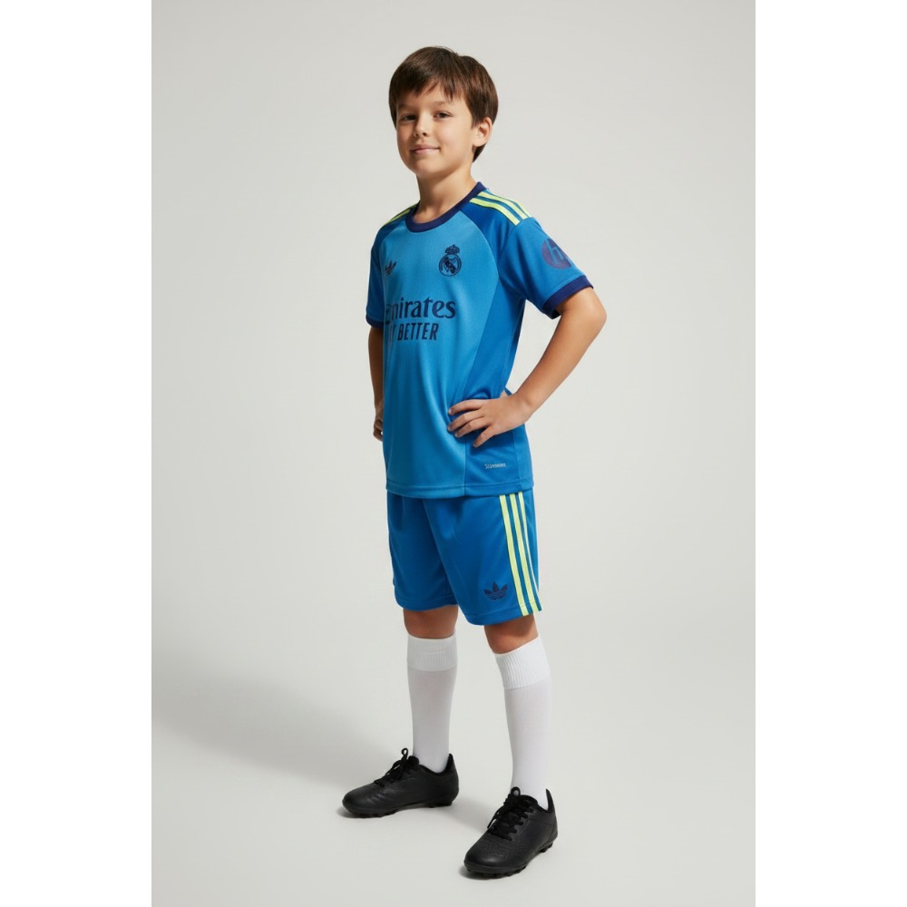 2ª Equipación Portero Niños Real Madrid 26/27r 4 Segunda equipación de portero para niños del Real Madrid temporada 26/27. Camiseta oficial para los más pequeños.