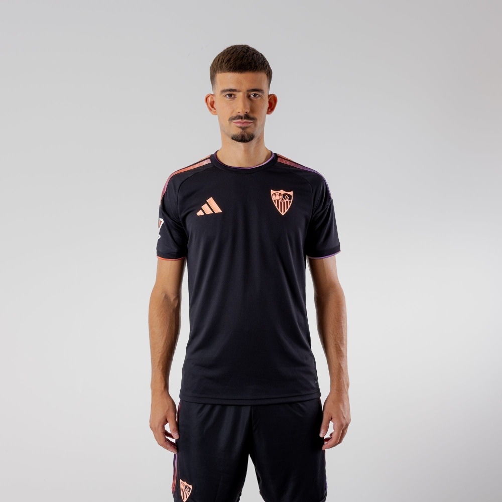 Camiseta Alternativa Sevilla 26/27 1 Camiseta alternativa del Sevilla FC para la temporada 2026-2027. Tercera equipación oficial para aficionado adulto.