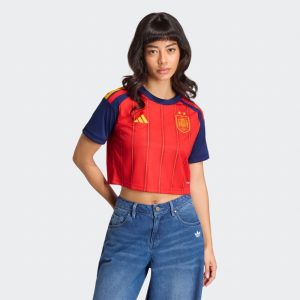 Primera equipación de España para mujer, en color rojo, con manga corta y las 2 estrellas bordadas.