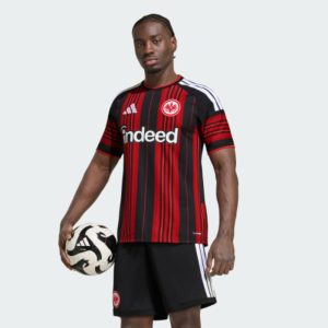 Camiseta de la primera equipación del Eintracht Frankfurt para la temporada 26/27, versión de adulto.