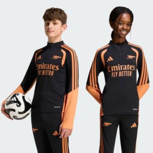 Camiseta oficial de entrenamiento del Arsenal FC para niños, temporada 2026/2027. Ropa deportiva infantil para jóvenes gunners.