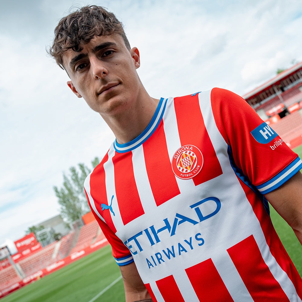 Camiseta Girona 2026/27 1 Camiseta oficial de la primera equipación del Girona FC para la temporada 2026/27. Versión para adulto.