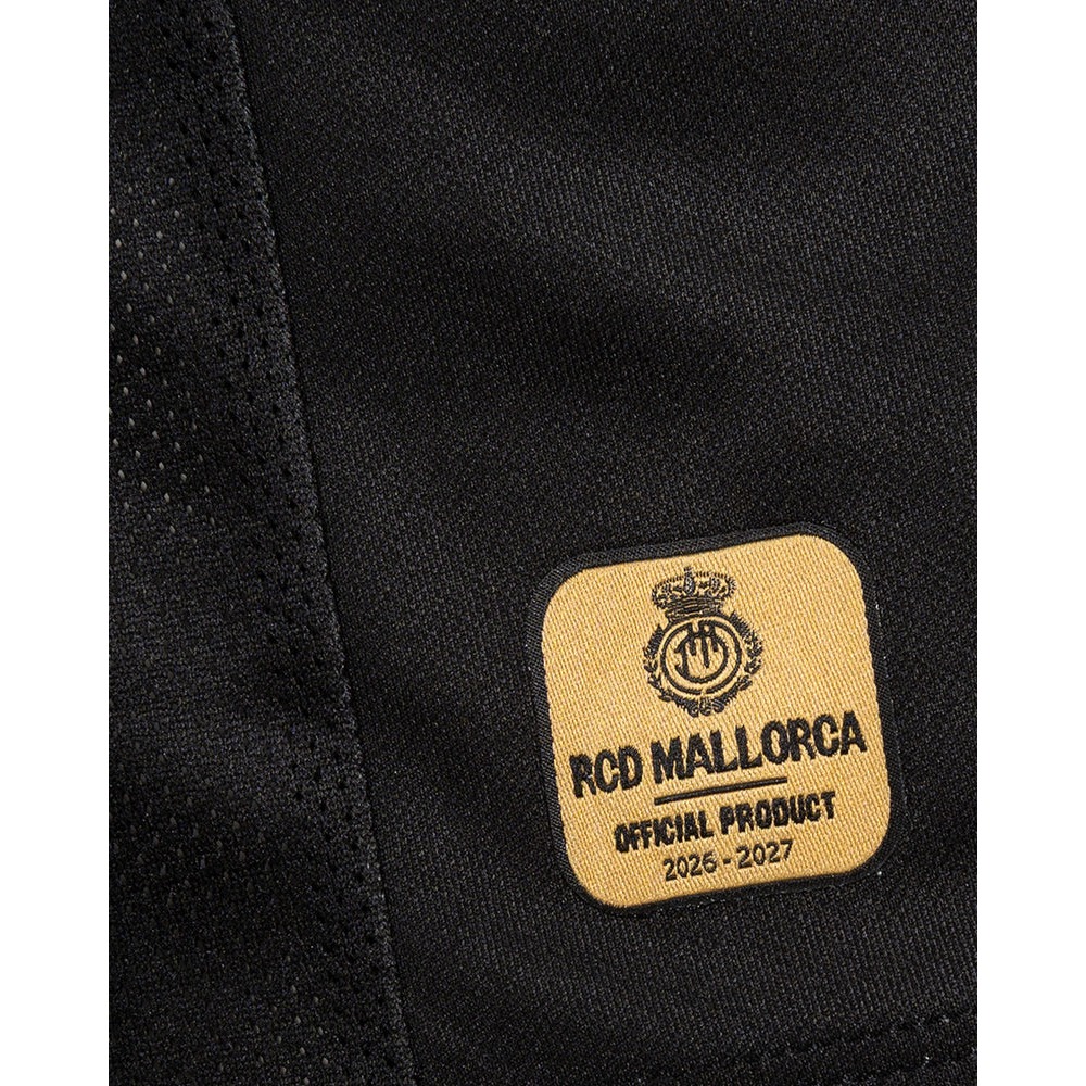 Camiseta Mallorca Visitante 2026-2027 7 Camiseta de fútbol del RCD Mallorca, segunda equipación de visitante para la temporada 2026-2027. Producto oficial para adulto.