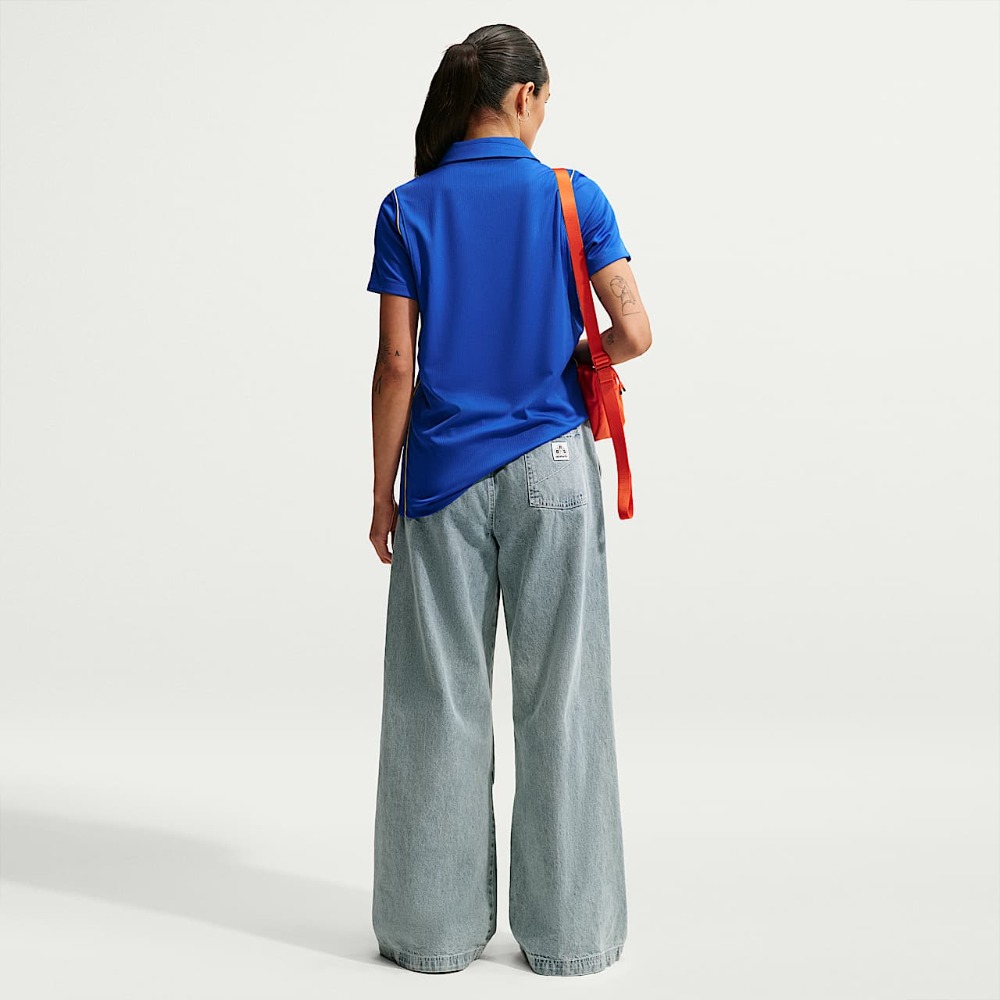 Camiseta Mujer Chelsea 2026/27 5 Camiseta de fútbol para mujer del Chelsea FC, primera equipación de la temporada 2026/27. Vista frontal de la equipación azul.