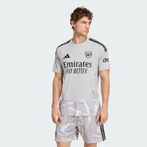 Camiseta de portero para adulto del Arsenal FC temporada 2026-2027. Viste la equipación oficial de guardameta de los Gunners.