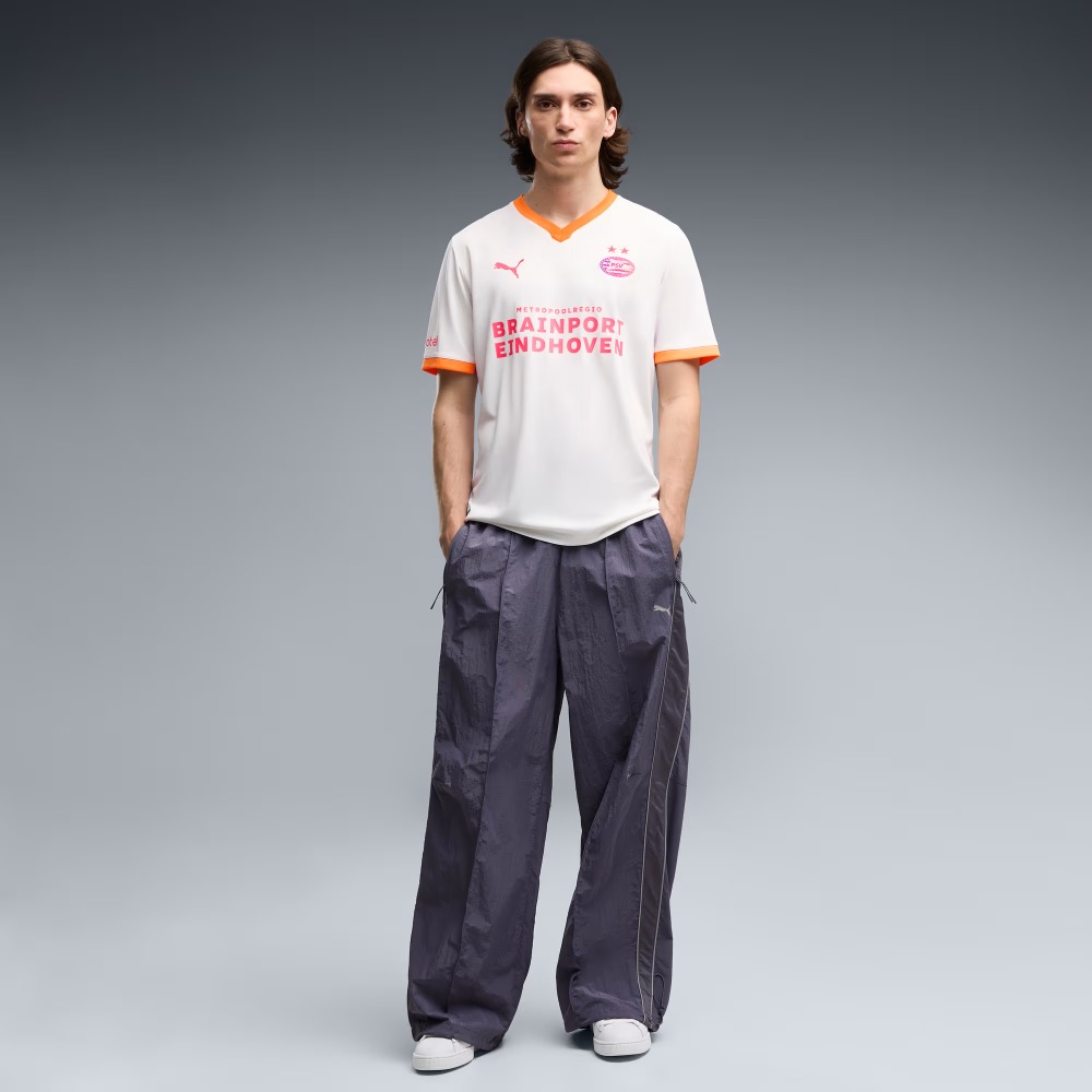 Camiseta PSV Eindhoven 2.ª equipación 26/27 3 Camiseta de fútbol del PSV Eindhoven, segunda equipación para la temporada 2026-2027. Diseño para adulto de la equipación visitante.