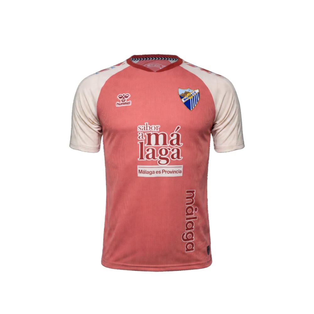 2ª Equipación Malaga Niños 2026/27 5 Imagen de la segunda equipación de fútbol del Málaga CF para niños, temporada 2026/27. Camiseta y pantalón de visitante.