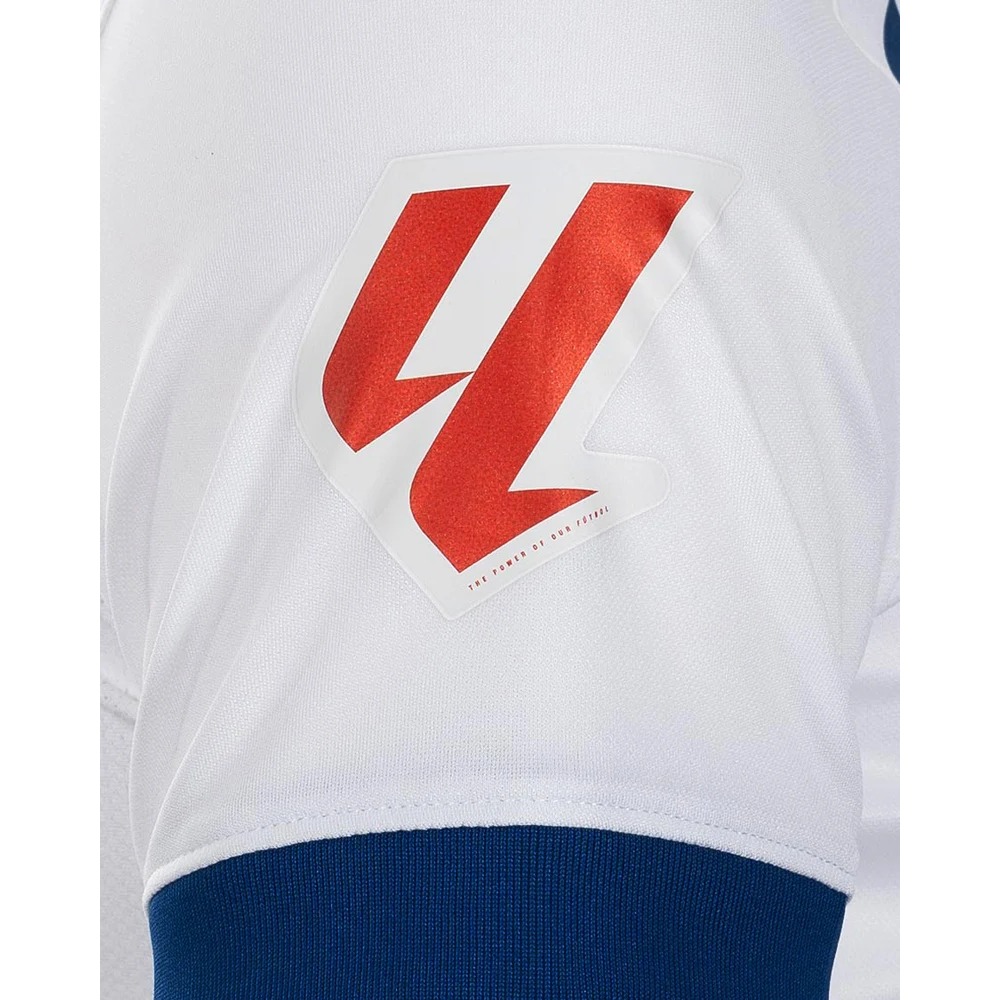 Camiseta Deportivo la Coruña Alternativa 26-27 4 Vista frontal de la camiseta alternativa del Deportivo la Coruña para la temporada 26-27. Tercera equipación oficial para adulto.