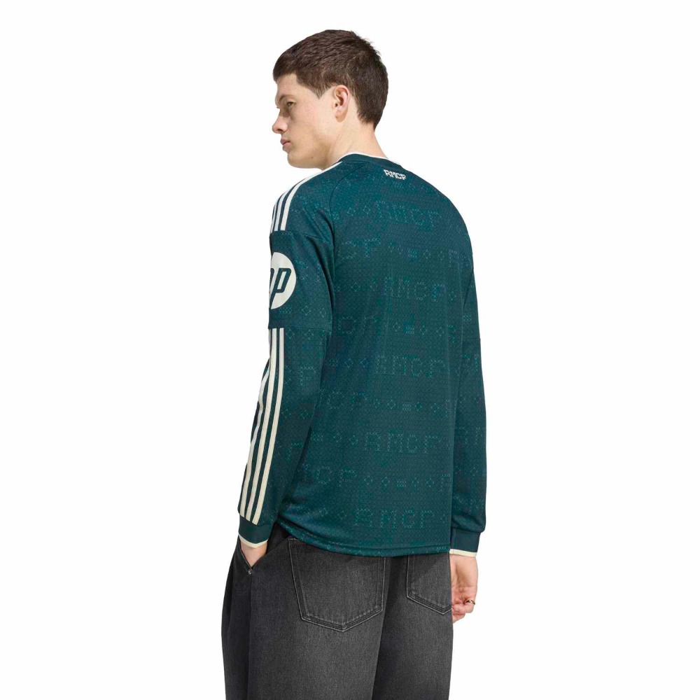 Camiseta Real Madrid Manga Larga Visitante 26/27 4 Camiseta de fútbol Real Madrid manga larga de la segunda equipación visitante para la temporada 26/27. Versión para adulto.