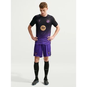 Camisetas del Barcelona 2026-2027 9 Camiseta de fútbol visitante del FC Barcelona para la temporada 2027. Segunda equipación oficial para adulto, vista frontal.
