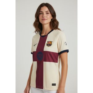 Camisetas del Barcelona 2026-2027 11 Vista frontal de la cuarta equipación de la camiseta del FC Barcelona para mujer con la Cruz de Sant Jordi, temporada 2026/27.