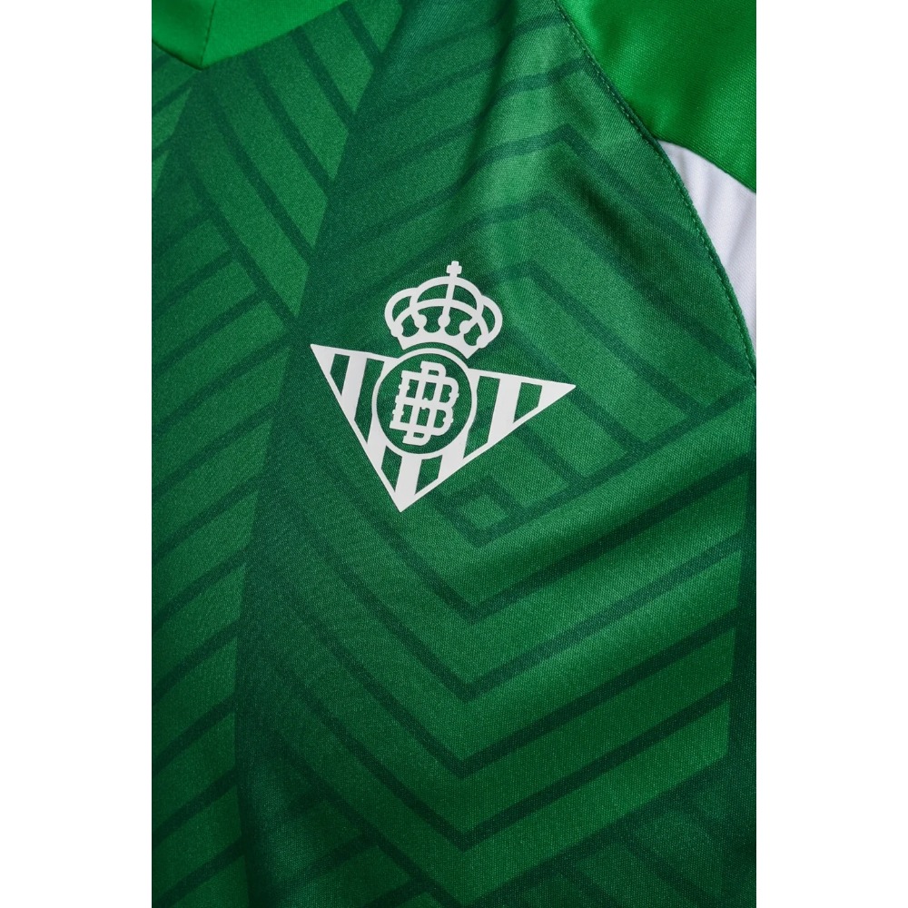 Camiseta Prepartido Real Betis 26/27 4 Camiseta prepartido Real Betis 26/27. Equipación de entrenamiento oficial para adulto del Real Betis Balompié temporada 2026/27.
