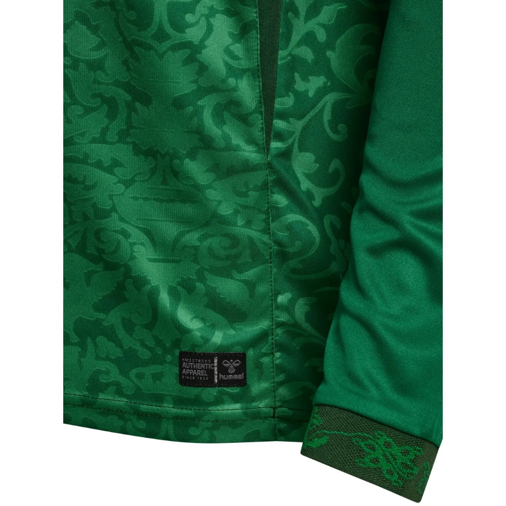 Camiseta Visitante Betis Manga Larga 26/27 7 Camiseta de manga larga de la segunda equipación del Real Betis Balompié para la temporada 26/27, versión adulto.