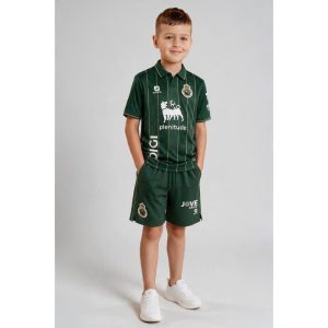 Camiseta y pantalón de la segunda equipación del Racing de Santander para niños de la temporada 26/27. Uniforme de fútbol infantil.