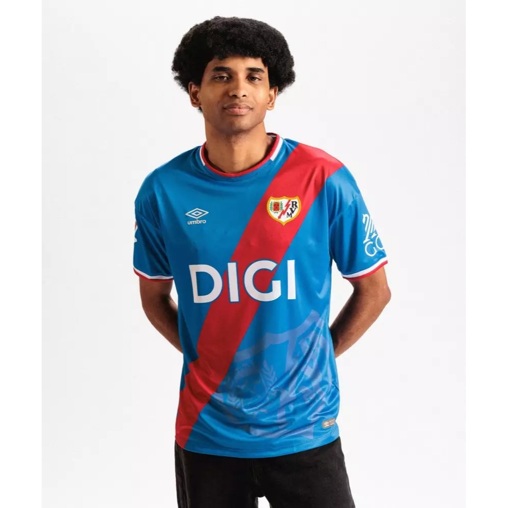 Camiseta Rayo Vallecano Portero Visitante 26-27 2 Camiseta de portero visitante del Rayo Vallecano para la temporada 2026-2027. Equipación oficial de fútbol para adulto.